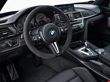 Alcantara - BMW M4 CS