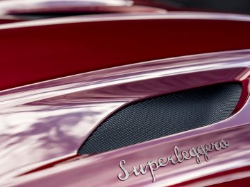 Aston Martin DBS Superleggera