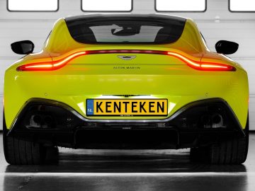 Aston Martin Vantage