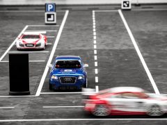 Audi speelt met radiografisch bestuurbare autootjes