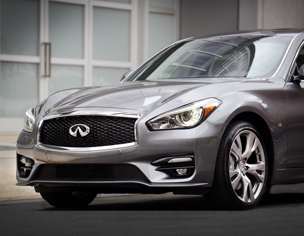 infiniti-q70-2014.jpg