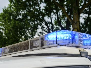 Emergency vehicle lighting