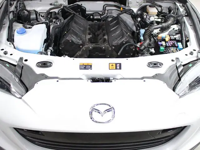 mx-5-v8-mazda