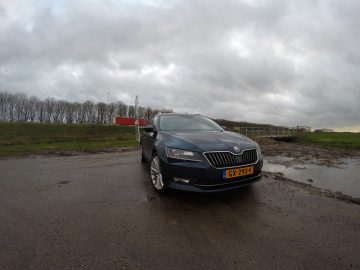 rijtest-skoda-superb-combi (2)