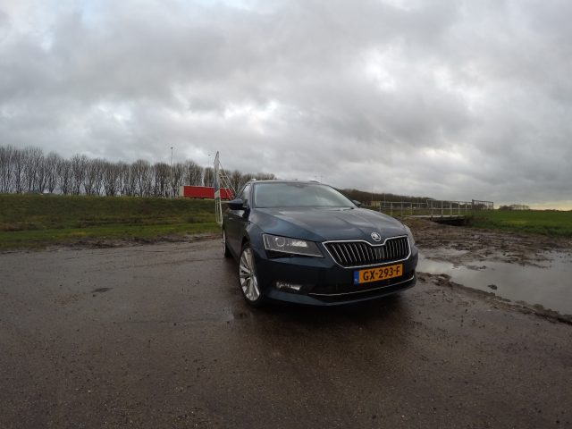 rijtest-skoda-superb-combi (2)