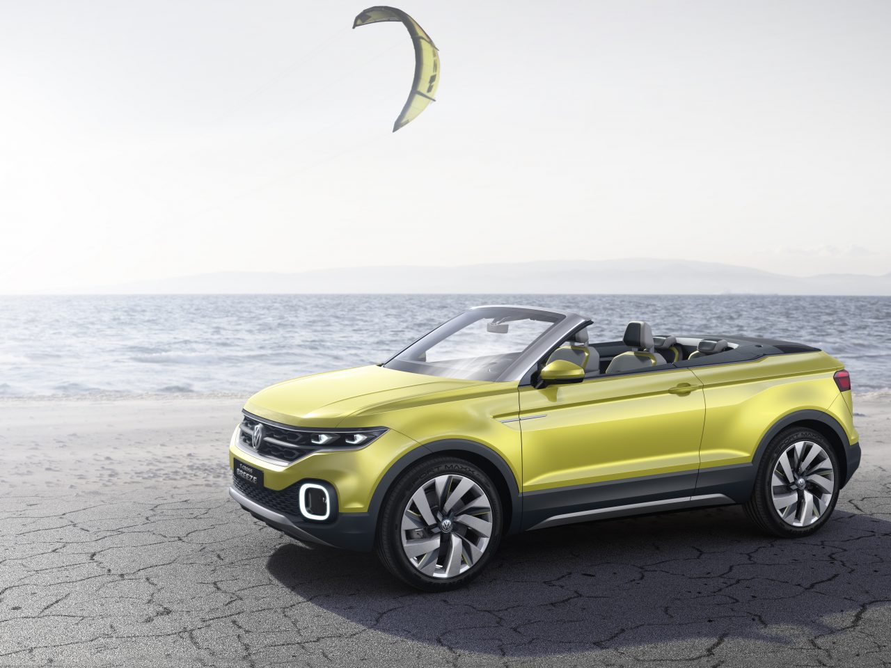 t-crossbreeze-16