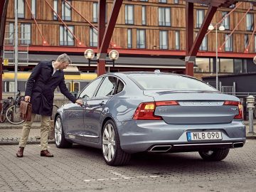 volvo-digital-key-02