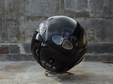 ICHWAN NOOR – BEETLE SPHERE