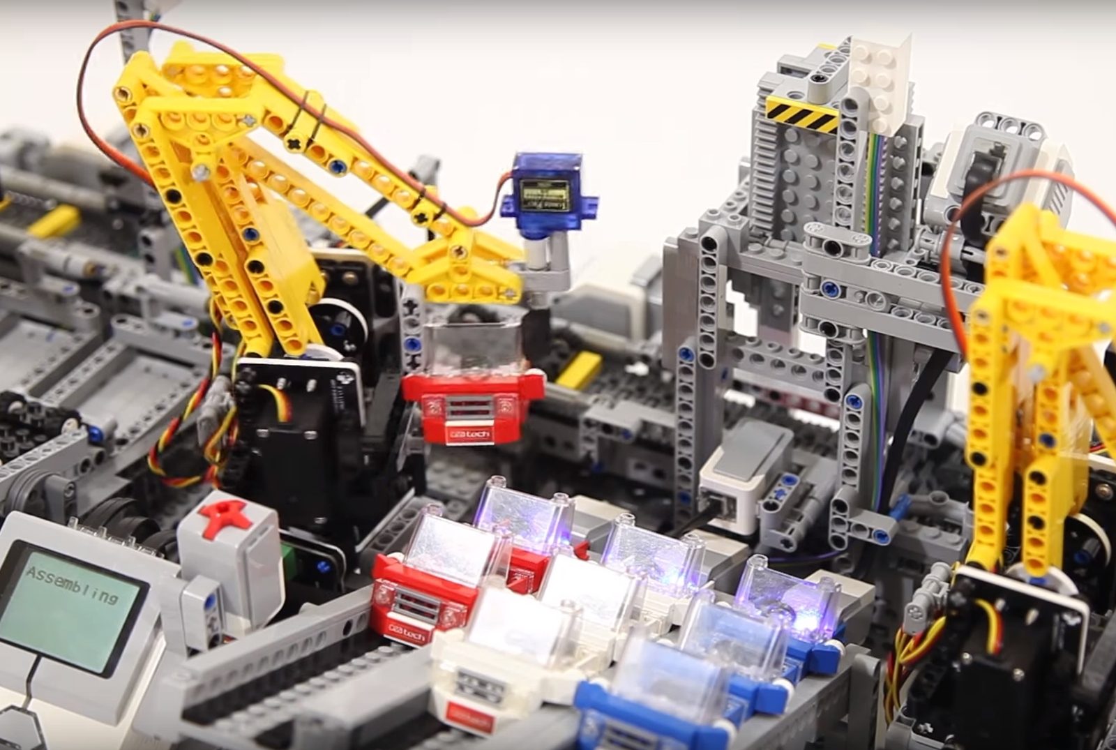 Lego Car Factory