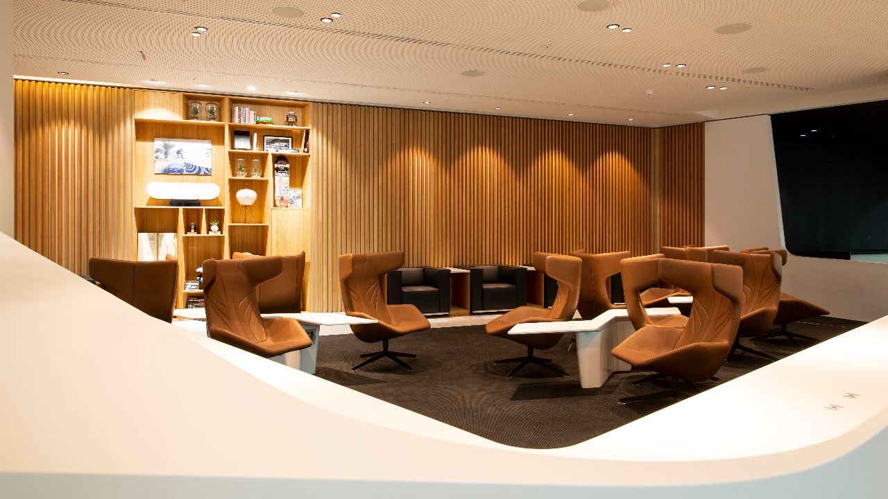 lounge by lexus header