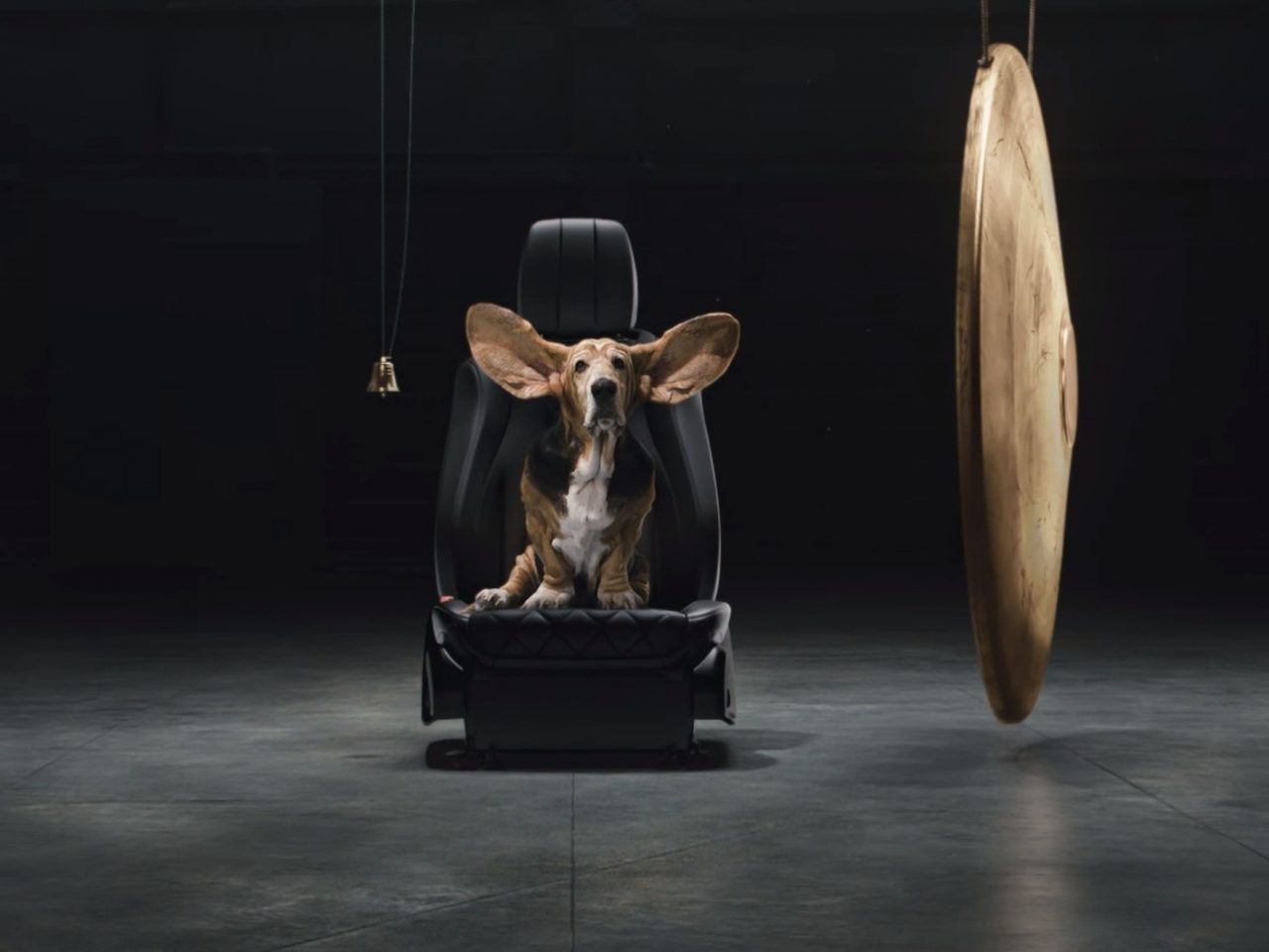 Mercedes-Benz Pre Safe Sound