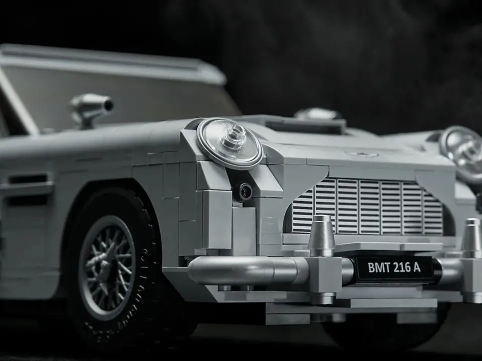 Ultiem Hebbeding: LEGO Creator Expert James Bond Aston Martin DB5