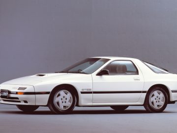 Mazda RX-7 - Tweede generatie