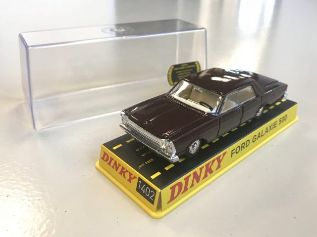 in Miniatuur: Atlas Dinky Toys Ford Galaxie 500