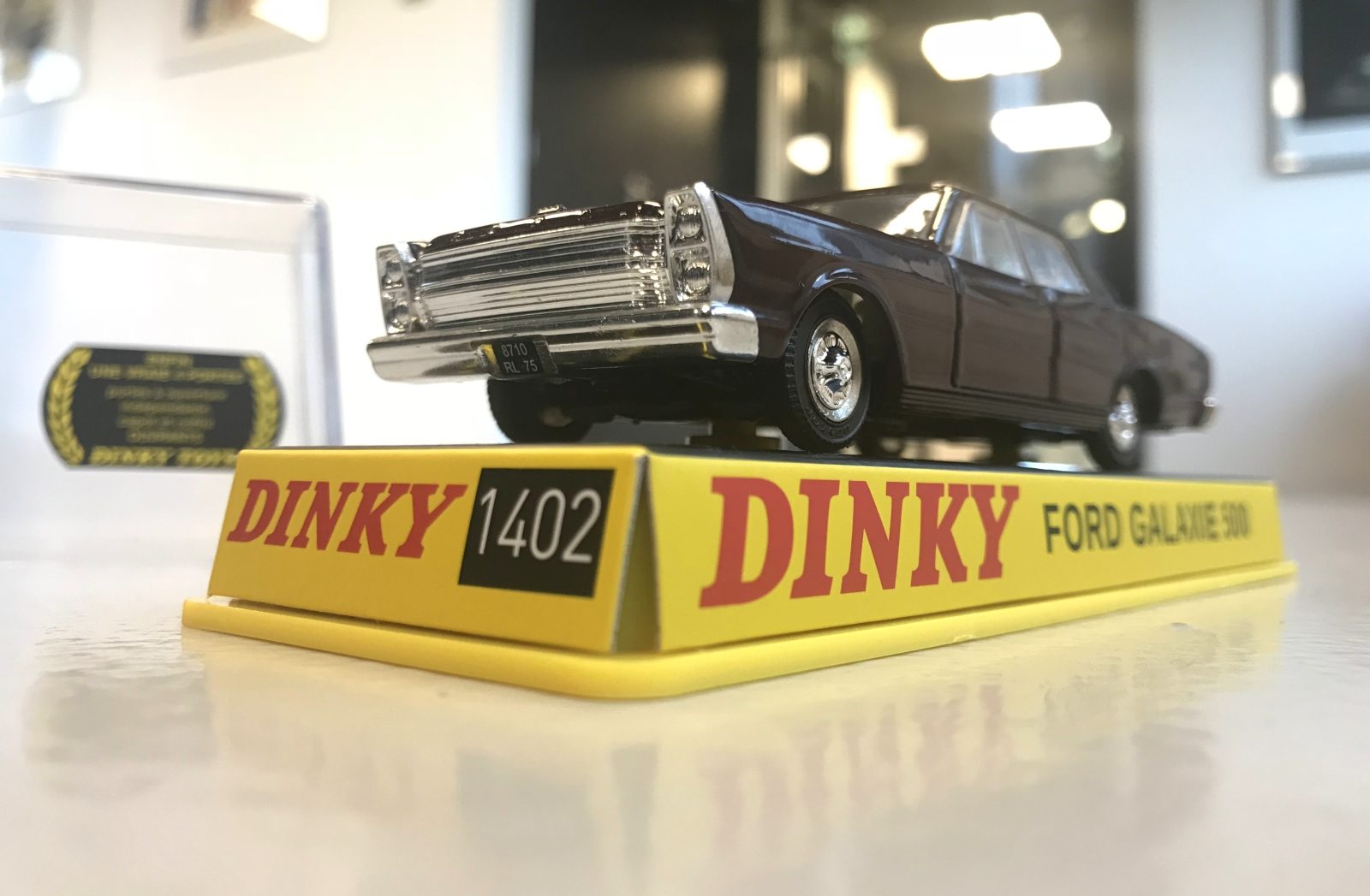 AutoRAI in Miniatuur: Atlas Dinky Toys Ford Galaxie 500