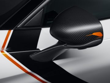 McLaren 720S Track Theme