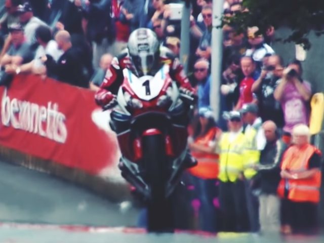 Isle of Man TT by Studiokippenberger