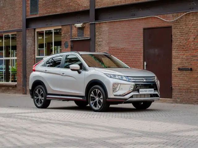 Mitsubishi Eclipse Cross Intense S