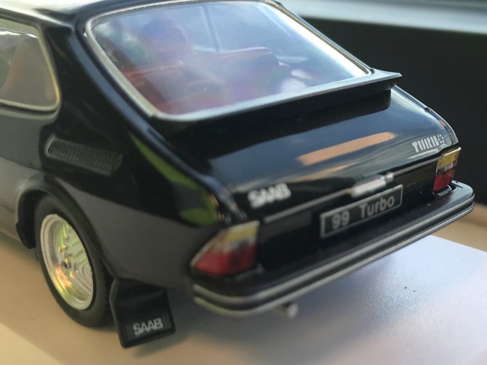 Atlas Modellauto Saab 99 Turbo Combi Coupé 1/43 -  Produktbild-Vorschau 8