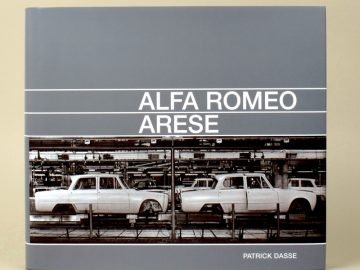 Het boek Alfa Romeo Arese: Tipo 105.