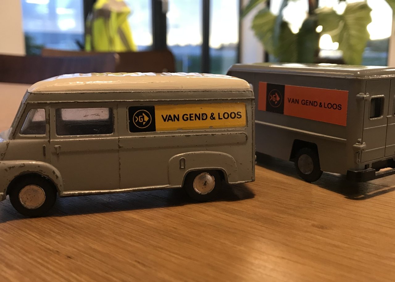 AutoRAI in Miniatuur - Commers van Lion Car