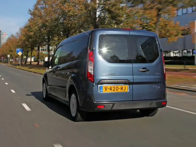 Ford Transit Connect 2018 - Autotest