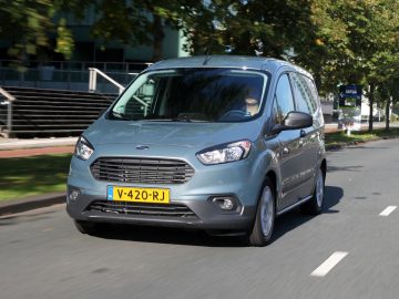 Autotest - Ford Transit Courier 2018