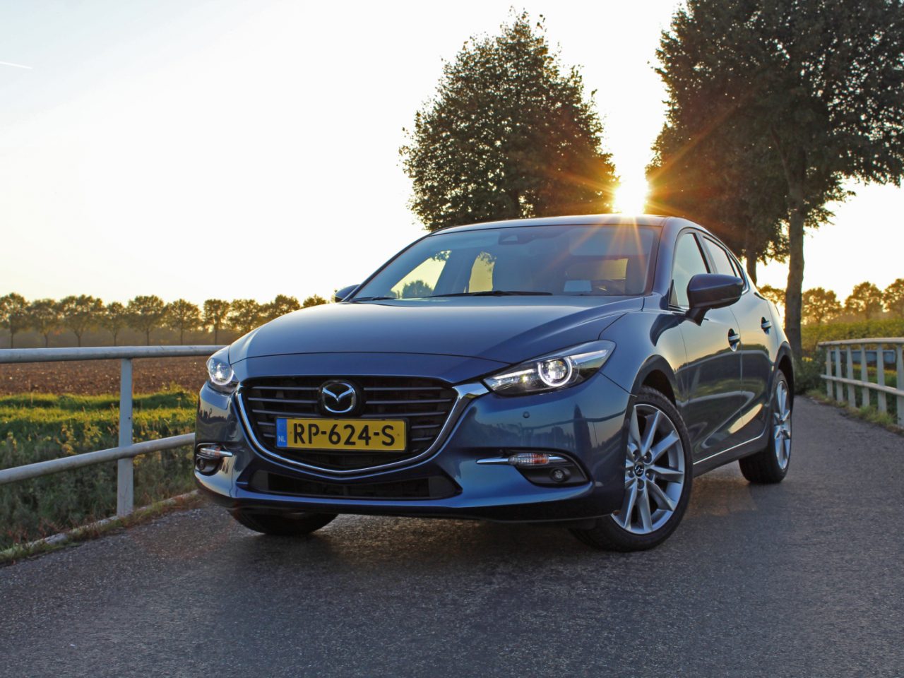 Mazda 3 SkyActiv-G 120 - Autotest 2018