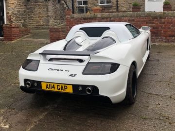 'Porsche Carrera GT' op basis van Pontiac Fiero