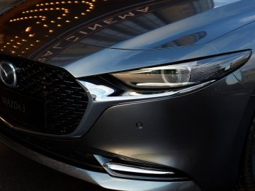 Mazda 3 2019 - Hatchback Sedan