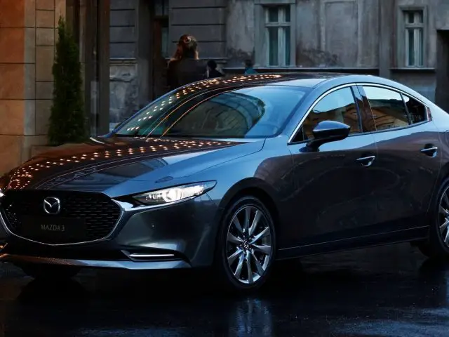 Mazda 3 2019 - Hatchback Sedan