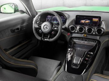 Mercedes-Benz AMG GT R 2019