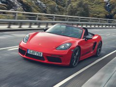 2019 Porsche 718 T