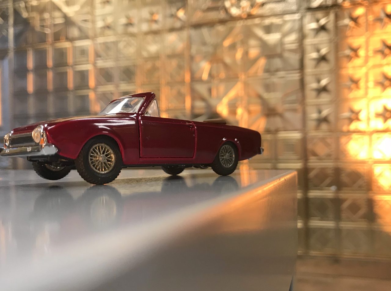 AutoRAI in Miniatuur: Ford Corsair Crayford Convertible