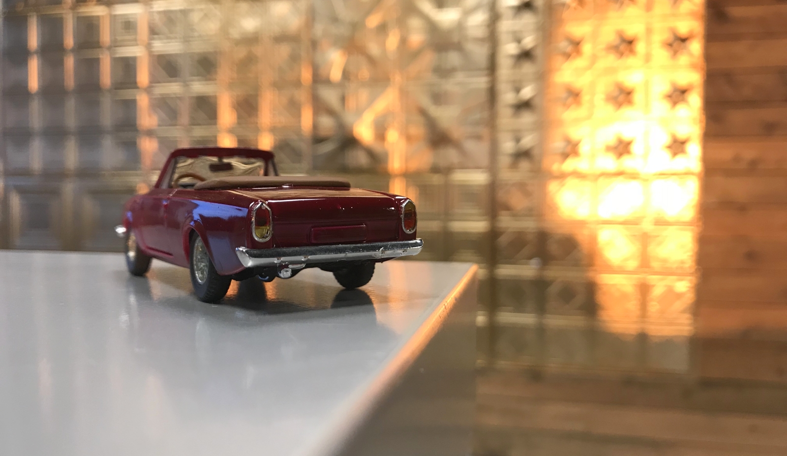 AutoRAI in Miniatuur: Ford Corsair Crayford Convertible