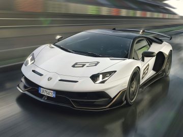 Lamborghini Aventador SVJ