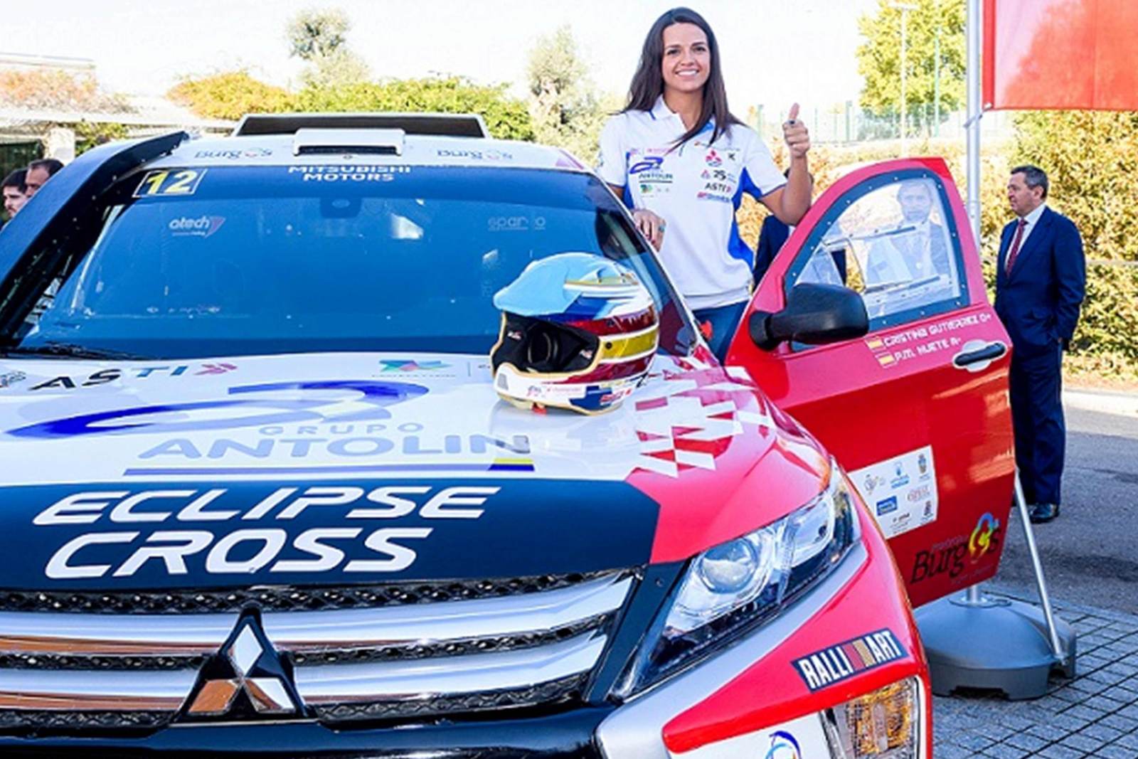 De 26-jarige Spaanse rallyheld Cristina Gutierrez, die met haar Eclipse Cross silhouet racer (T1 proto) 