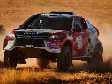 Mitsubishi Eclipse Cross 340 pk