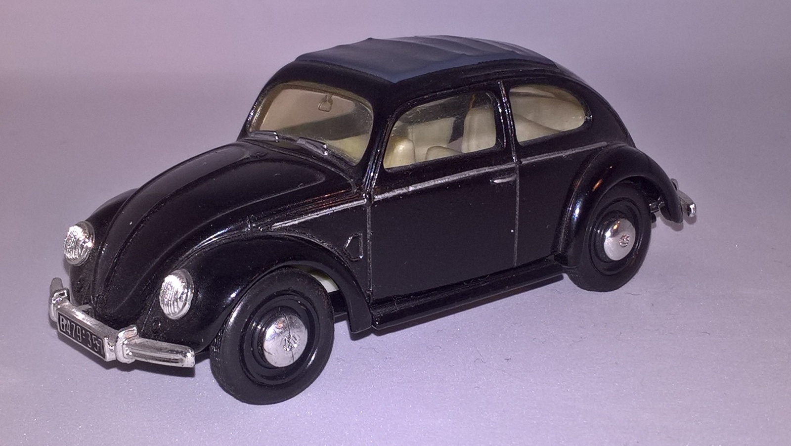 AutoRAI in Miniatuur: Dinky Collection Volkswagen Deluxe Sedan