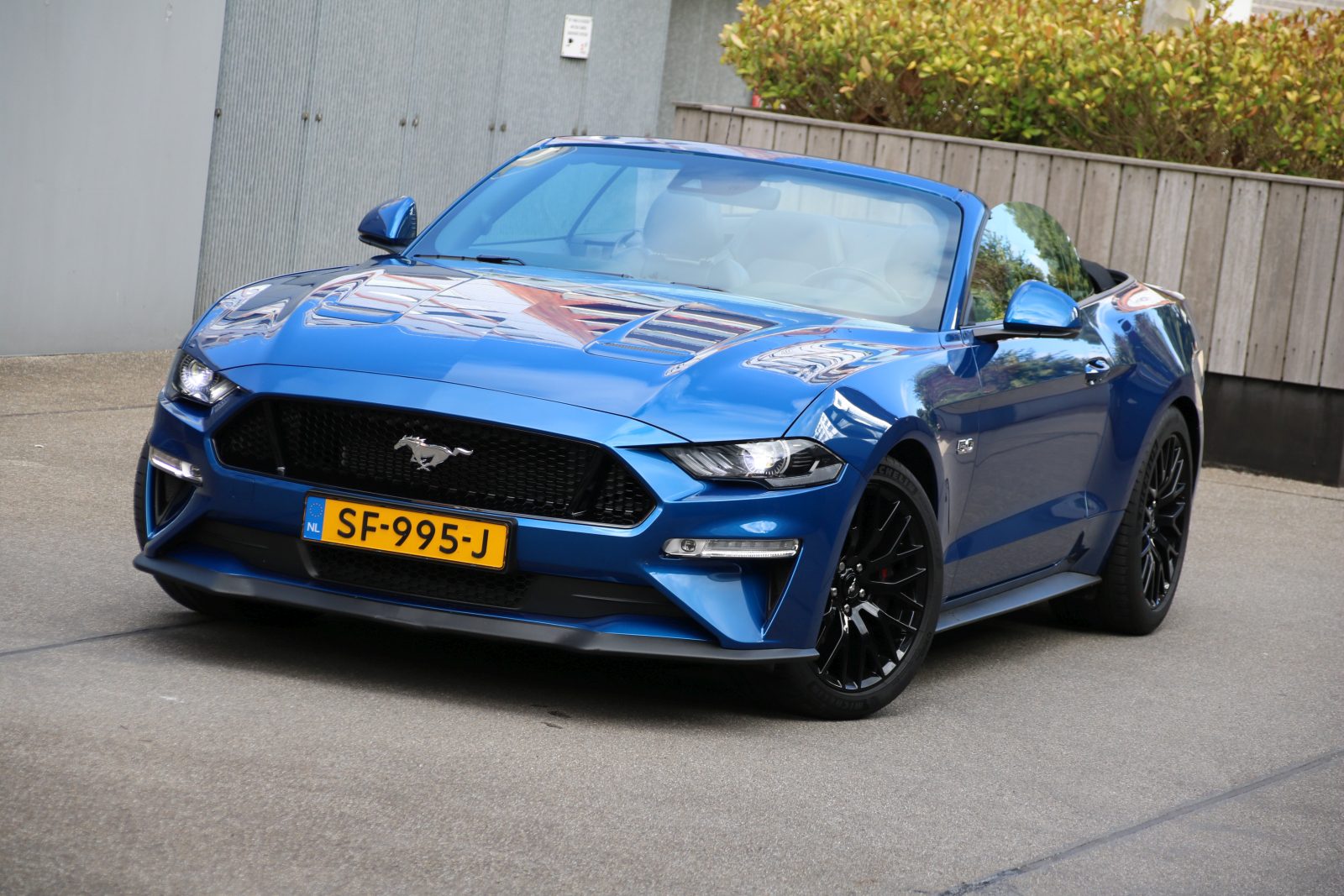Autotest Ford Mustang Convertible GT 5.0 V8 AutoRAI.nl