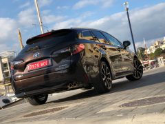 Lekker Praktisch - Toyota Corolla Touring Sports 2019
