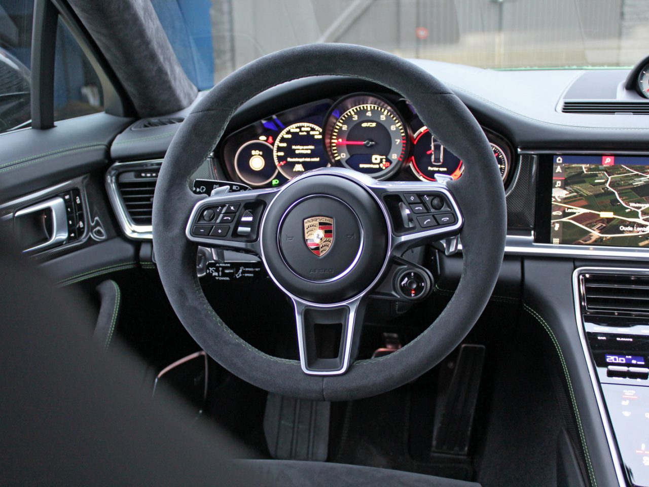 Porsche Panamera GTS Sport Turismo 2019 Rijtest AutoRAI.nl