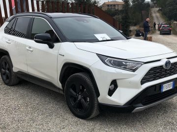 Toyota RAV4 - Lekker Praktisch