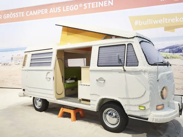 Volkswagen Brick Camper LEGO