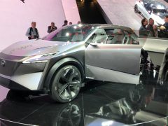 Toyota's conceptauto is te zien op een autoshow.