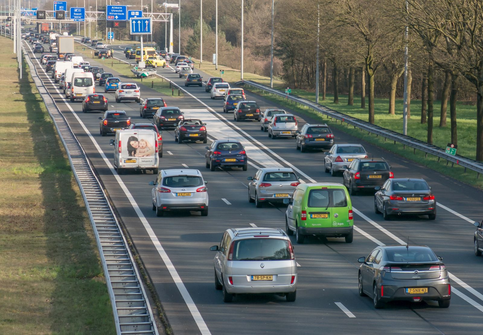 CBS: recordaantal voertuigen op Nederlandse wegen -
