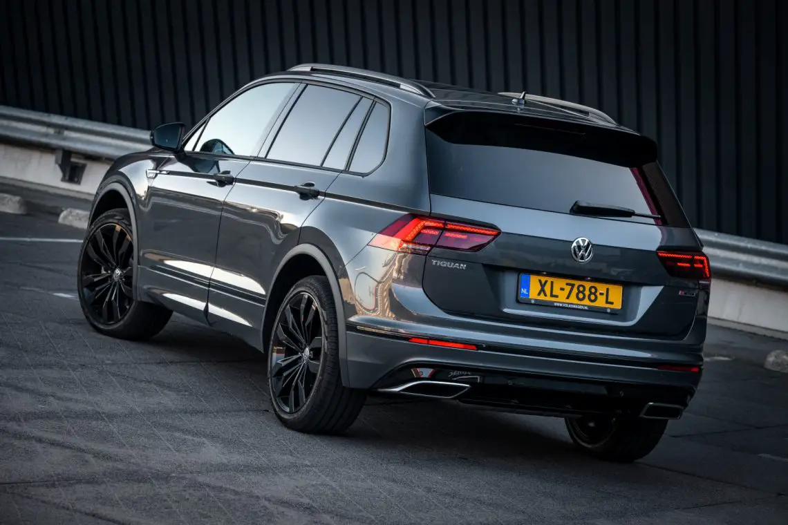 Nieuw Volkswagen Tiguan R Line Black Style AutoRAI Nl