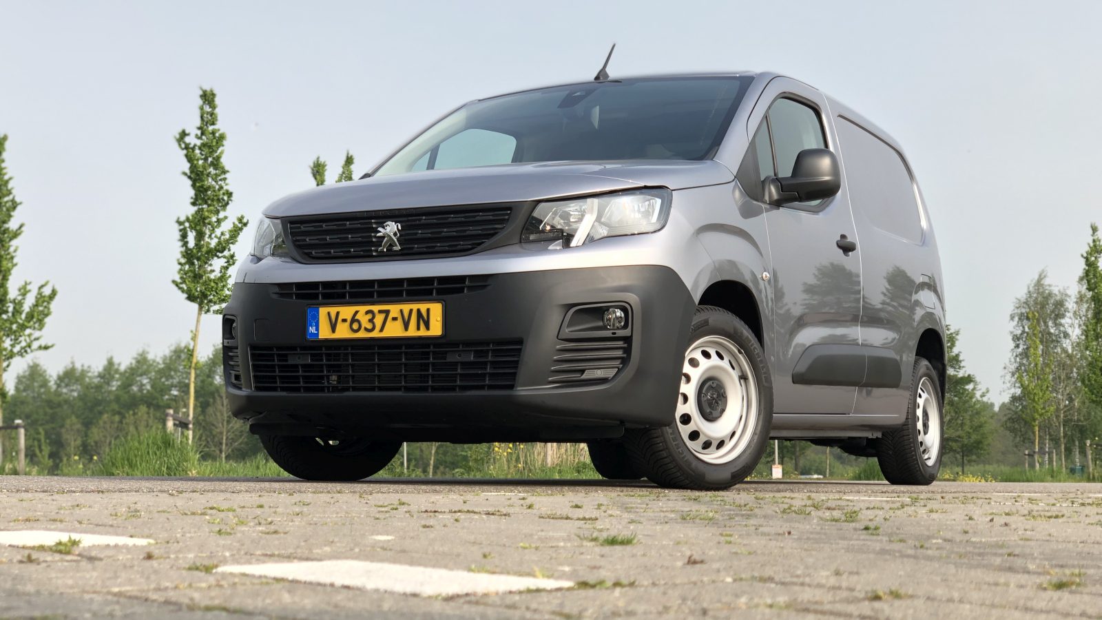 Peugeot-Partner-2019-Autotest-AutoRAI.nl-Foto-33-1600x900.jpg