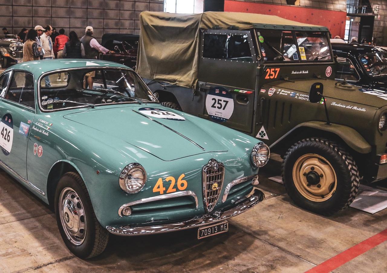 Mille Miglia 2019 Alfa Romeo klassieke autoshow.
