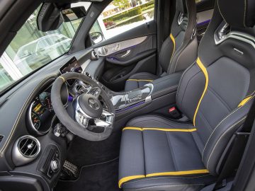 Het interieur van een Mercedes-Benz GLS.